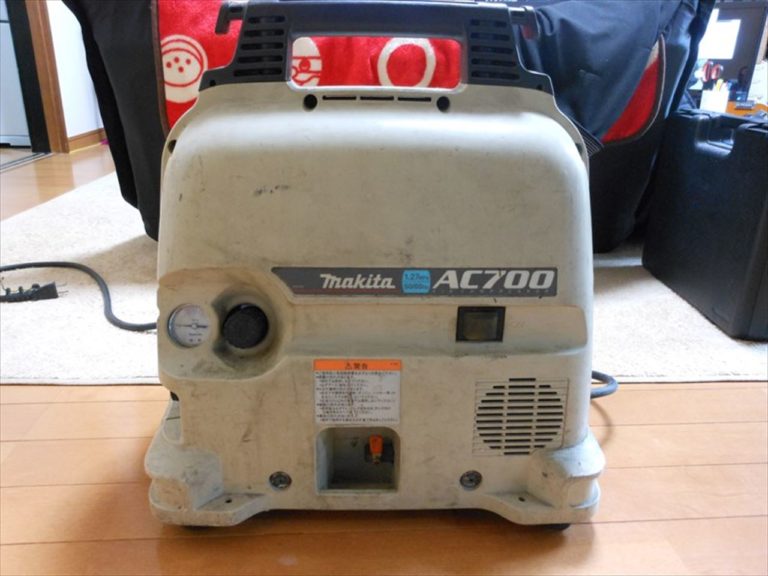 マキタ　AC700の修理