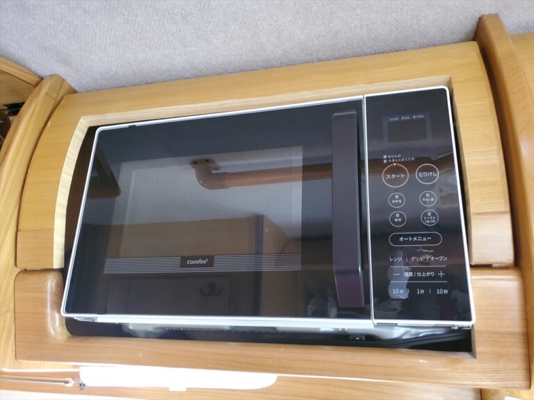 キャンピングカー近代化改修２ 電子レンジ設置